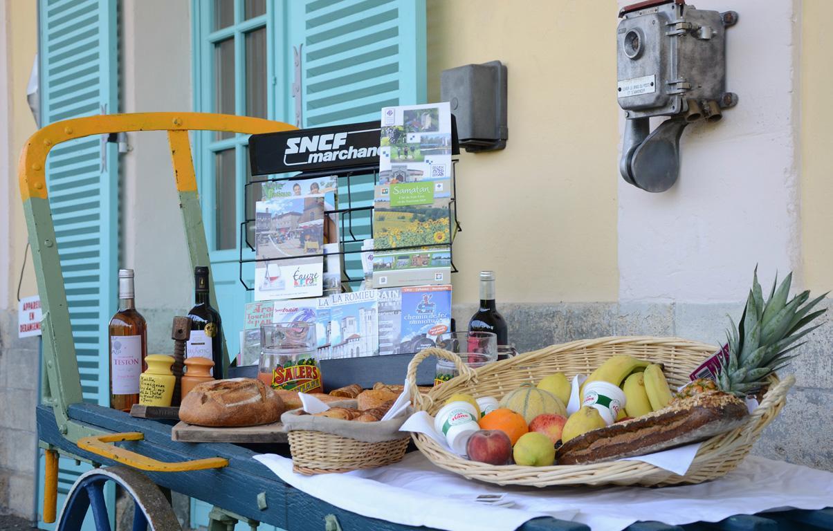 Bed and Breakfast Avenue de la Gare Riscle Exterior foto